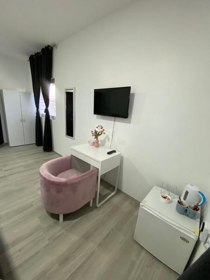 Apartmani Home Заечар Экстерьер фото